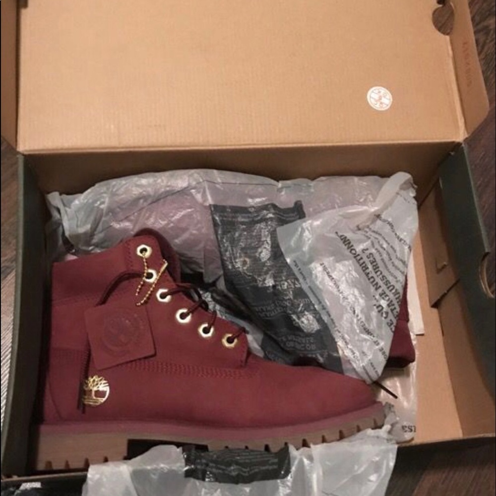 Kids timberland 6’ burgundy